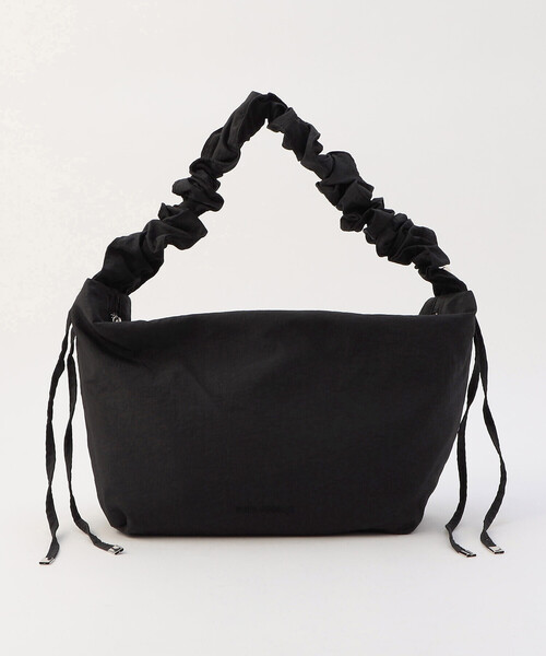 MONO　COMME CA（モノコムサ）の「ギャザーショルダー（ショルダーバッグ・レディース・オフホワイト/ブラック/ライトグレー/ピンク・FREE）」の22枚目の写真