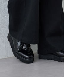 シャークソールレースアップシューズ