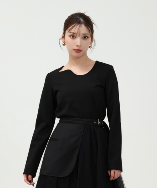 LEANN MOMENT(リーンモーメント)の「Curve neck tops(Tシャツ/カットソー・レディース・ホワイト/ブラック・フリー)」の6枚目の写真