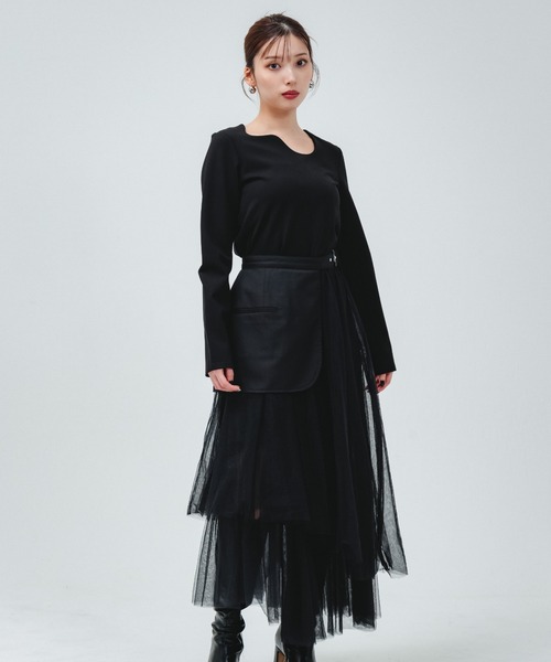 LEANN MOMENT(リーンモーメント)の「Curve neck tops(Tシャツ/カットソー・レディース・ホワイト/ブラック・フリー)」の10枚目の写真