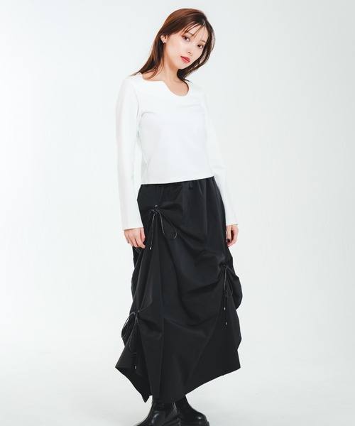 LEANN MOMENT(リーンモーメント)の「Curve neck tops(Tシャツ/カットソー・レディース・ホワイト/ブラック・フリー)」の18枚目の写真