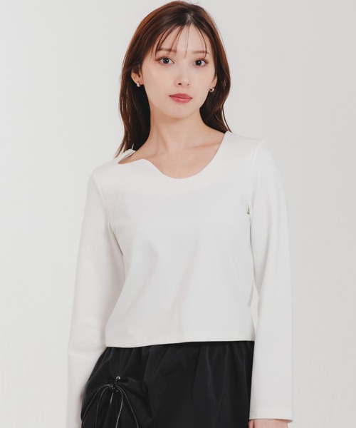 LEANN MOMENT(リーンモーメント)の「Curve neck tops(Tシャツ/カットソー・レディース・ホワイト/ブラック・フリー)」の13枚目の写真