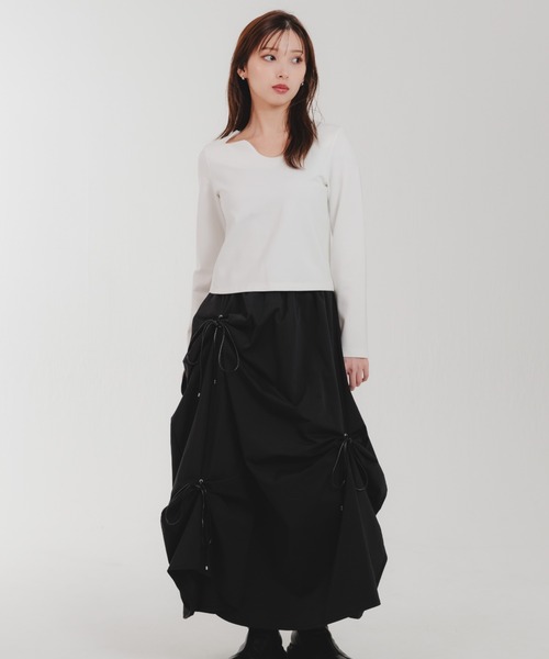 LEANN MOMENT(リーンモーメント)の「Curve neck tops(Tシャツ/カットソー・レディース・ホワイト/ブラック・フリー)」の21枚目の写真