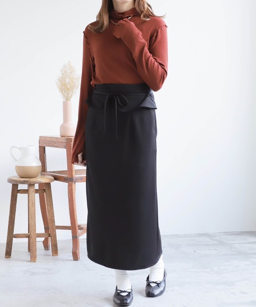 mil（ミル）の「【150㎝前後の小柄さんサイズ】デザインベルト2WAYナロースカート【リボン取り外し可能】（スカート・レディース・ブラック/モカ/アイボリー・S/XS/M）」の7枚目の写真