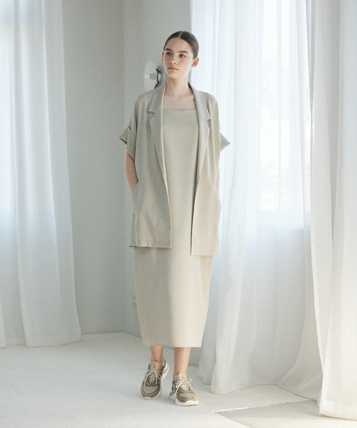 INED CLARO（イネドクラロ）の「リニーブッチャーハーフスリーブジャケット【セットアップ対応】（テーラードジャケット・レディース・ベージュ/チャコールグレー・フリー）」の9枚目の写真