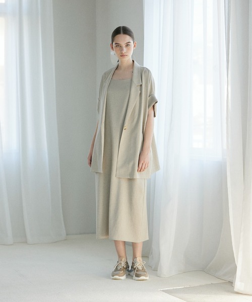 INED CLARO（イネドクラロ）の「リニーブッチャーハーフスリーブジャケット【セットアップ対応】（テーラードジャケット・レディース・ベージュ/チャコールグレー・フリー）」の14枚目の写真