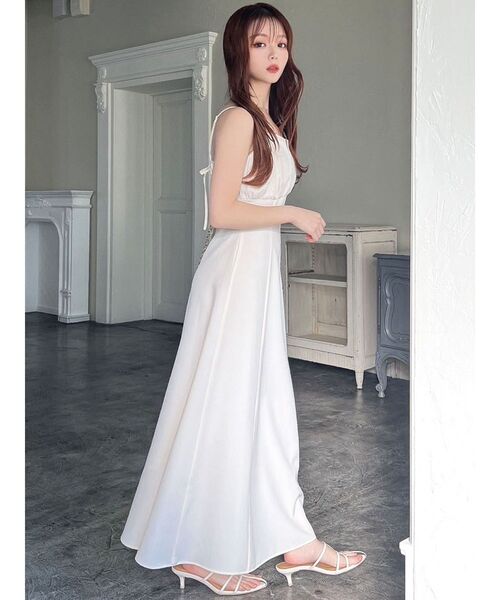 RESEXXY（リゼクシー）の「バックデザインキャミワンピース（ワンピース・レディース・イエロー/グリーン/アイボリー/ブラック・FREE）」の8枚目の写真