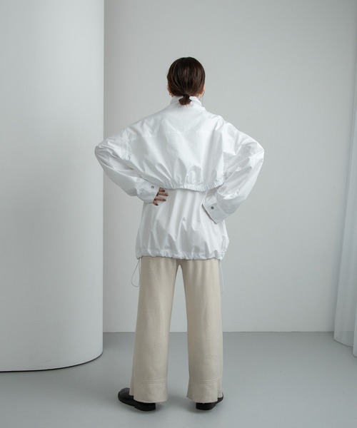 lawgy（ラウジー）の「3way midi trench coat / 3wayミディトレンチコート（トレンチコート・レディース・ホワイト/ブラック・FREE）」の4枚目の写真