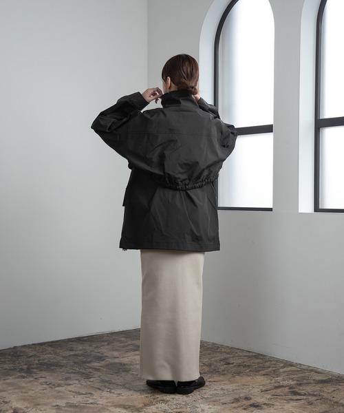 lawgy（ラウジー）の「3way midi trench coat / 3wayミディトレンチコート（トレンチコート・レディース・ホワイト/ブラック・FREE）」の15枚目の写真