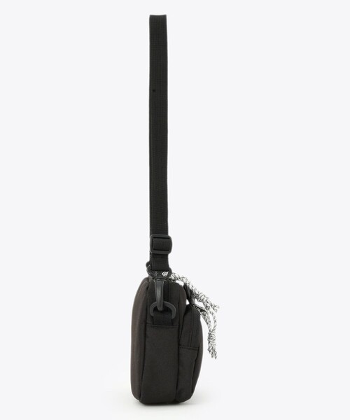 Columbia（コロンビア）の「Columbia／プライスストリーム ショルダーケース／コロンビア／撥水／ミニショルダー（ショルダーバッグ・レディース・ブラック/グリーン/レッド/ブルー/アッシュ/ライム/ピンク/ネイビー/ベージュ・ONE SIZE）」の13枚目の写真