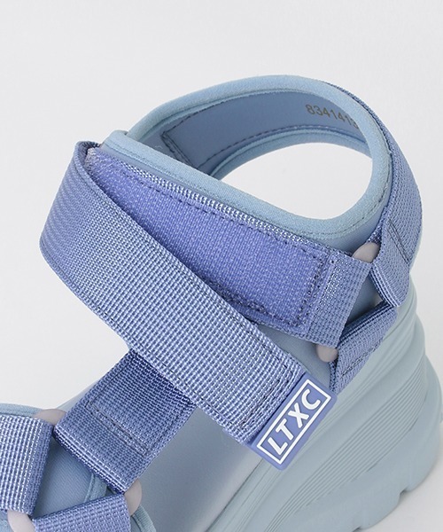LOVETOXIC（ラブトキシック）の「【LTXC】厚底ベルトスポーツサンダル（スニーカー・キッズ・ホワイト/サックスブルー/ブラック・S/M/L）」の4枚目の写真