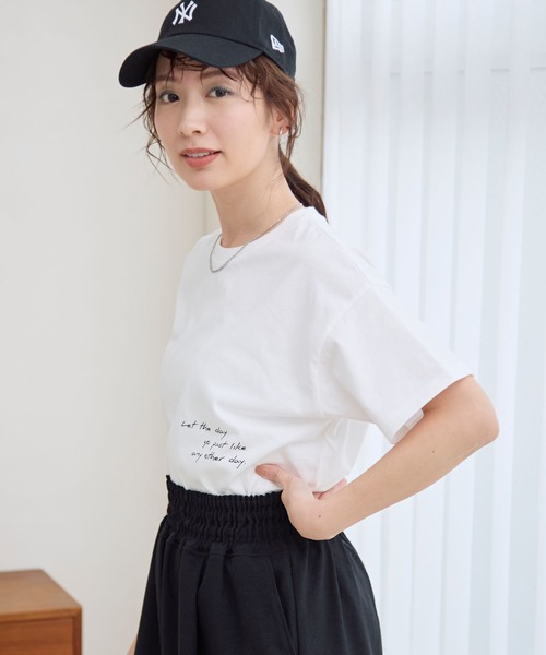 LEPSIM（レプシィム）の「PHOTO-T　115165（Tシャツ/カットソー・レディース・ホワイト系その他/ホワイト/ブラック・FREE）」の6枚目の写真