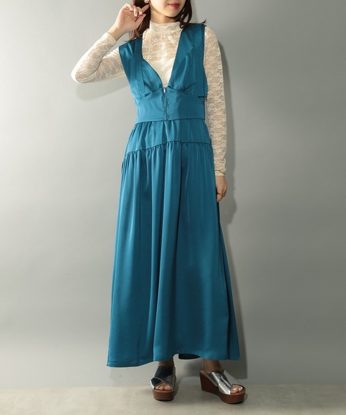 MAISON BREEZE reveur(メゾンブリーズレヴール)の「【MAISON BREEZE reveur】フロントジップグロスビスチェ ブラトップ trc(ベスト・レディース・ブラック/ブルー・FREE)」の9枚目の写真