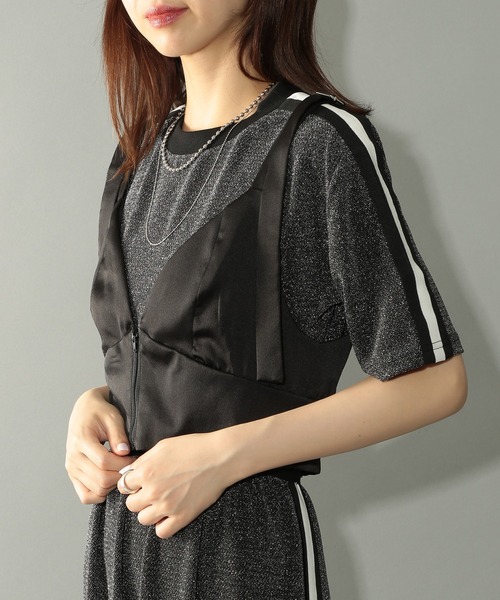 MAISON BREEZE reveur(メゾンブリーズレヴール)の「【MAISON BREEZE reveur】フロントジップグロスビスチェ ブラトップ trc(ベスト・レディース・ブラック/ブルー・FREE)」の11枚目の写真