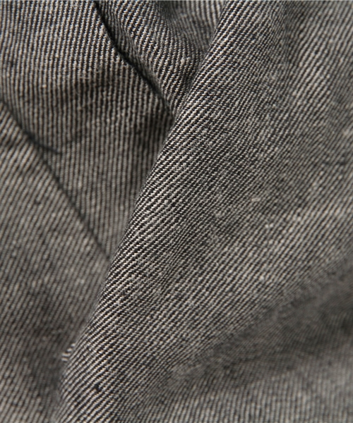 LBC（エルビーシー）の「コットンリネンノーカラーコート（チェスターコート・レディース・ライトグレー/ブラック・LARGE/MEDIUM）」の8枚目の写真