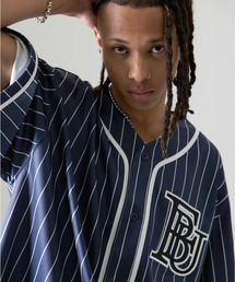 FUBU（ フブ）の「FUBU フブ ブランド ロゴ ワッペン 刺繍 ライン ストライプ 野球 ユニフォーム 半袖 ベースボールシャツ（シャツ/ブラウス）」