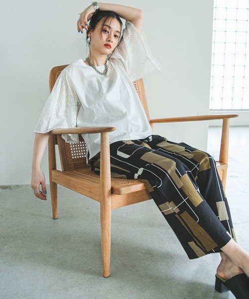 bohmal(ボマール)の「ジオメトリーリラックスパンツ(その他パンツ・レディース・ブラック/ブラウン・MEDIUM)」の6枚目の写真