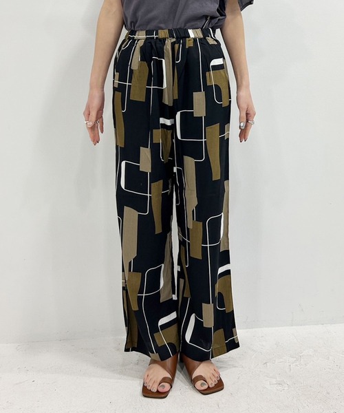 bohmal(ボマール)の「ジオメトリーリラックスパンツ(その他パンツ・レディース・ブラック/ブラウン・MEDIUM)」の20枚目の写真