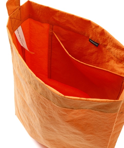 DAILY STANDARD by SANDINISTA（デイリースタンダードバイサンディニスタ）の「KONBU Nylon Shoulder Bag / 軽量撥水自立型ショルダーバッグ（ショルダーバッグ・メンズ・オフホワイト/オレンジ/オリーブ/ブラック・FREE）」の8枚目の写真