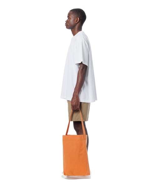 DAILY STANDARD by SANDINISTA（デイリースタンダードバイサンディニスタ）の「KONBU Nylon Shoulder Bag / 軽量撥水自立型ショルダーバッグ（ショルダーバッグ・メンズ・オフホワイト/オレンジ/オリーブ/ブラック・FREE）」の15枚目の写真