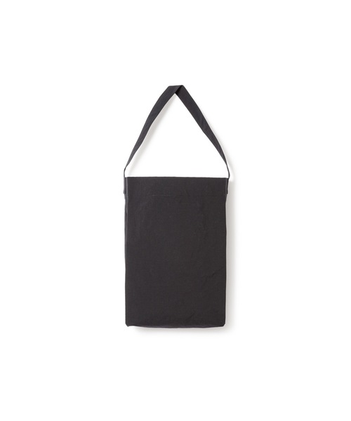 DAILY STANDARD by SANDINISTA（デイリースタンダードバイサンディニスタ）の「KONBU Nylon Shoulder Bag / 軽量撥水自立型ショルダーバッグ（ショルダーバッグ・メンズ・オフホワイト/オレンジ/オリーブ/ブラック・FREE）」の19枚目の写真