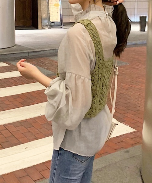 Miniministore(ミニミニストア)の「タンクトップ スクエアネック ビスチェ(キャミソール・レディース・ブルー/カーキ/ベージュ・FREE)」の11枚目の写真