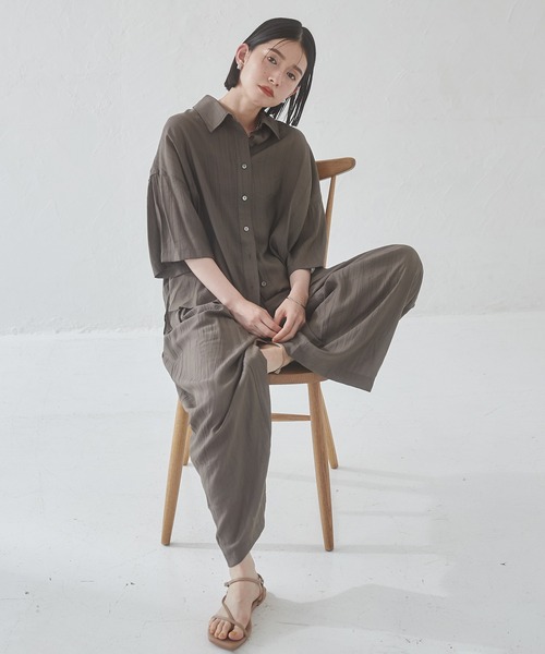 hunch（ハンチ）の「接触冷感タックストレートパンツ（その他パンツ・レディース・ブラック/カーキブラウン/サンドベージュ・FREE）」の12枚目の写真