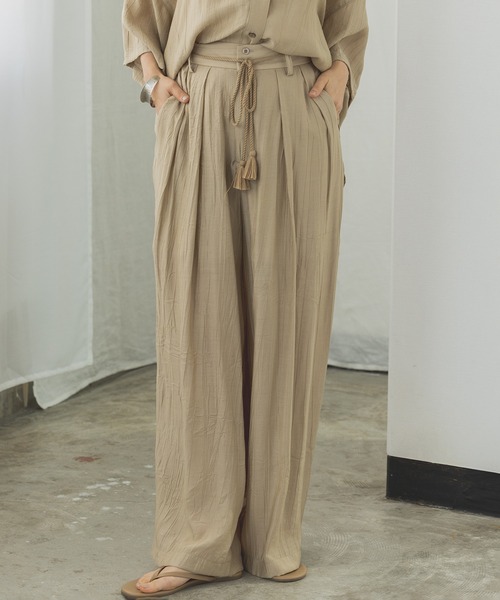 hunch（ハンチ）の「接触冷感タックストレートパンツ（その他パンツ・レディース・ブラック/カーキブラウン/サンドベージュ・FREE）」の20枚目の写真