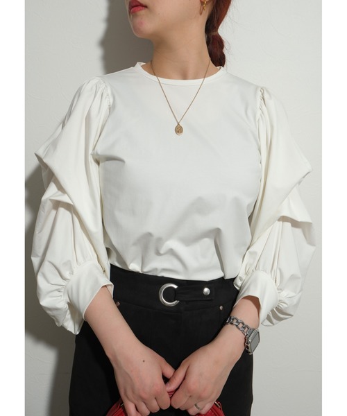 palm RICHE（ポームリシュ）の「デザインスリーブTOPS（Tシャツ/カットソー・レディース・オフホワイト/ブラック・M）」の2枚目の写真
