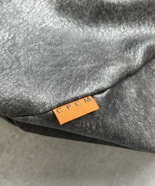 CPCM（シーピーシーエム）の「ヴィンテージライクレザーショルダー（ショルダーバッグ・メンズ・ブラック/アイボリー/ブラウン・FREE）」の7枚目の写真