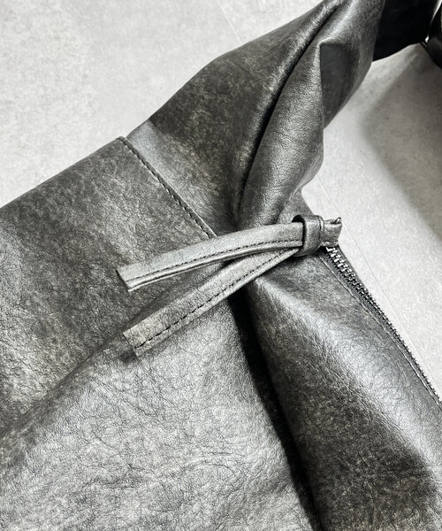 CPCM（シーピーシーエム）の「ヴィンテージライクレザーショルダー（ショルダーバッグ・メンズ・ブラック/アイボリー/ブラウン・FREE）」の9枚目の写真