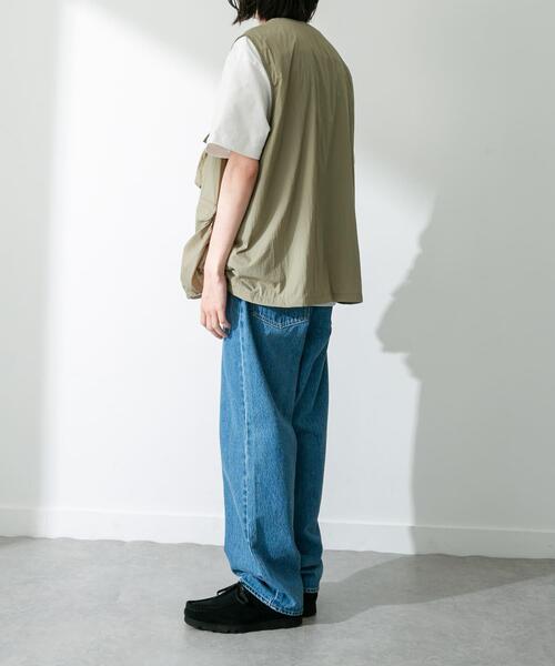 URBAN RESEARCH Sonny Label（アーバンリサーチサニーレーベル）の「ナイロンマルチポケットジップベスト（ベスト・メンズ・ブラック/グリーン系その他・MEDIUM/LARGE）」の12枚目の写真