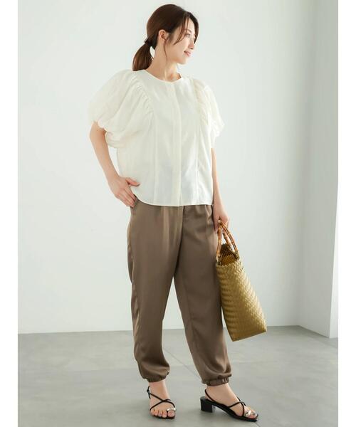 Te chichi（テチチ）の「ギャザーバルーンブラウス（シャツ/ブラウス・レディース・オフホワイト/カーキ/ブラック・F）」の10枚目の写真