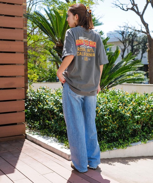 roial（ロイアル）の「DESIGN TEE/ROIAL(ロイアル)スタンダードシルエット半袖プリントTシャツ（Tシャツ/カットソー・メンズ・ネイビー/グレー/ブラック・MEDIUM/SMALL）」の5枚目の写真