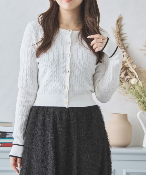 MISCH MASCH(ミッシュマッシュ)の「ケーブルクロップドカーデ/MM438404(カーディガン/ボレロ・レディース・イエロー/ホワイト/ブラック・フリ-)」の22枚目の写真