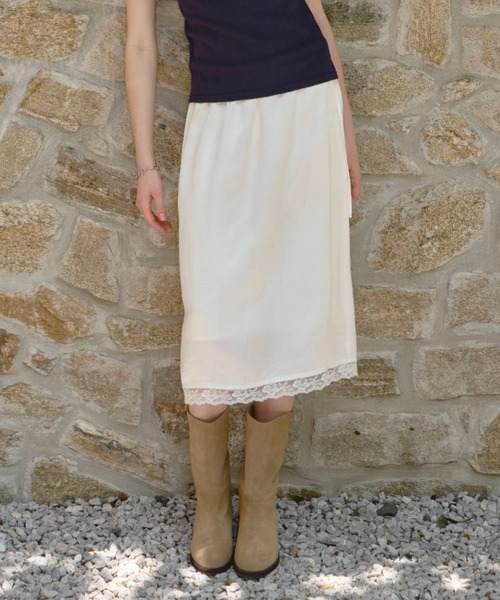 giunon クラッシュサテンレーススカート GIUNON（ジウノン）の「crushed satin lace skirt / クラッシュ