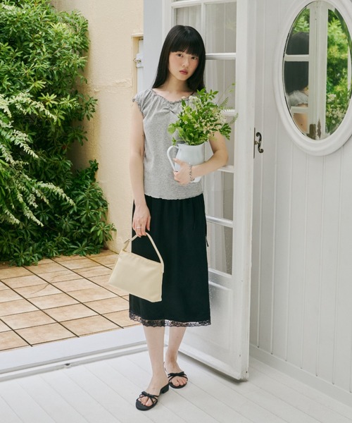 crushed satin lace skirt / クラッシュサテンレーススカート