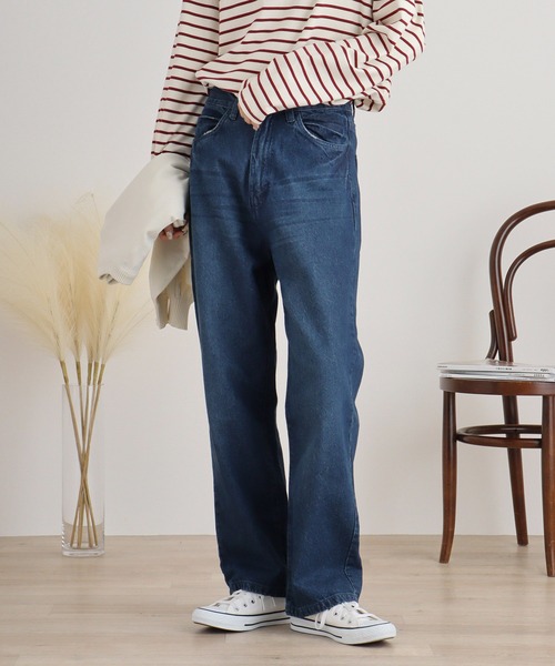 atONE(アットワン)の「デニムハイライズ デニムストレートパンツ 程よくゆるっとしたルーズシルエット(デニムパンツ・レディース・ネイビー/ワンウォッシュ/ブルー・L/LL/3L/4L/M)」の2枚目の写真