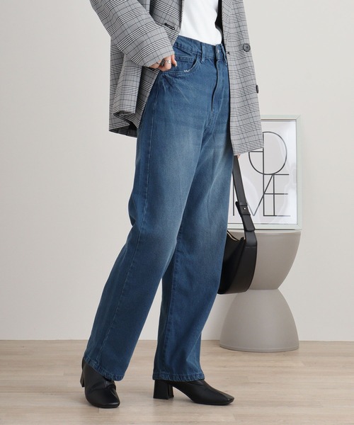 atONE(アットワン)の「デニムハイライズ デニムストレートパンツ 程よくゆるっとしたルーズシルエット(デニムパンツ・レディース・ネイビー/ワンウォッシュ/ブルー・L/LL/3L/4L/M)」の11枚目の写真