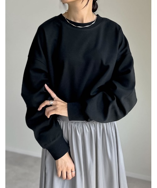 Re:EDIT（リエディ）の「スムースダンボールステッチプルオーバー（スウェット・レディース・ブラック/アイボリー/チャコールグレー/ブルー/ベージュ・MEDIUM/LARGE）」の6枚目の写真