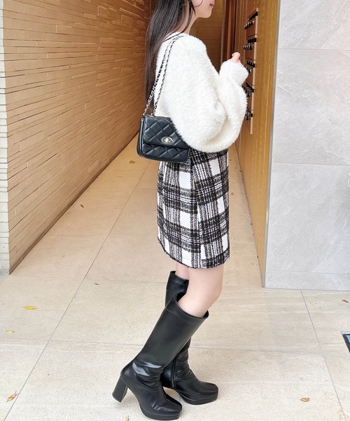 INGNI(イング)の「リボンブローチ付フェザーニット(ニット/セーター・レディース・グレー/アイボリー/ピンク・M)」の11枚目の写真