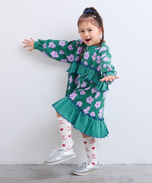 MARKEY'S(マーキーズ)の「フラワープリントフリルワンピース(ワンピース・キッズ・オフホワイト/チャコール/グリーン・100/110/90/150/140/130/120)」の11枚目の写真