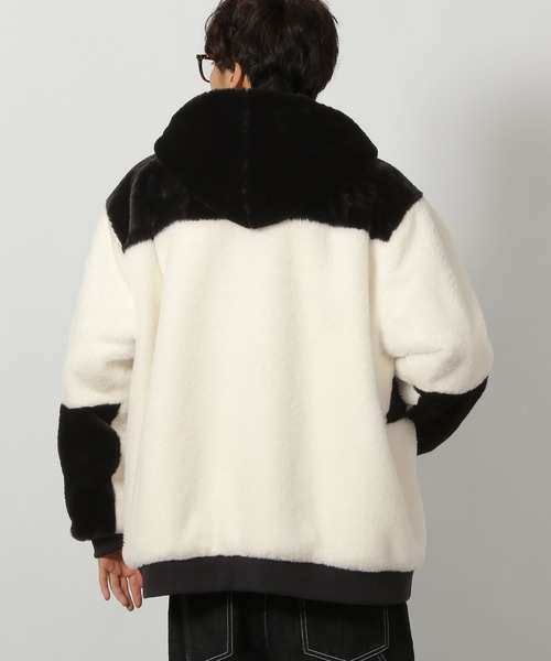 LAKOLE（ラコレ）の「切替ファーフードブルゾン/147390（ブルゾン・メンズ・チャコール/ホワイト/ブルー・MEDIUM/LARGE/X-LARGE）」の6枚目の写真