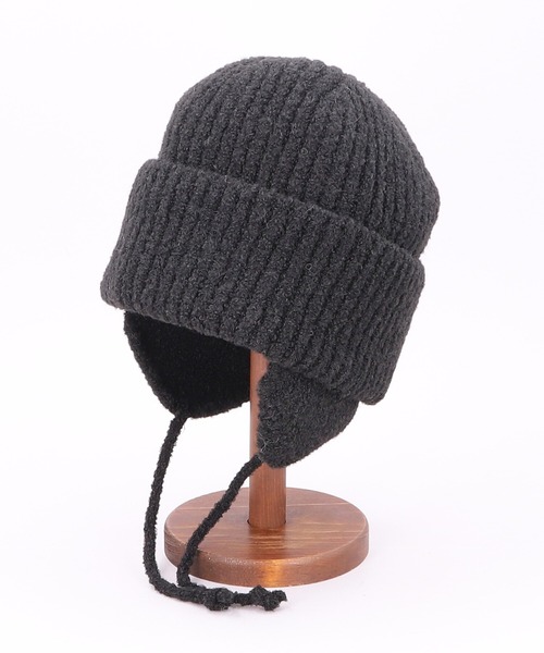 CA4LA（カシラ）の「VICTIM x CALA EAR FLAP KNIT CAP（ニットキャップ