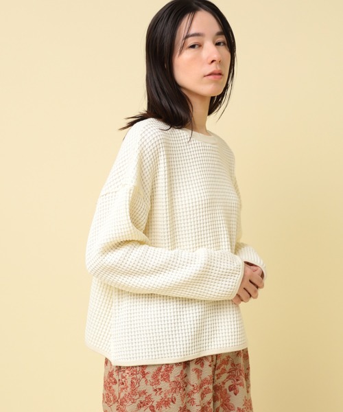 RNA-N(アールエヌエーエヌ)の「M2362 two-tone waffle プルオーバー(Tシャツ/カットソー・レディース・オフホワイト/オレンジ/グリーン・FREE)」の22枚目の写真