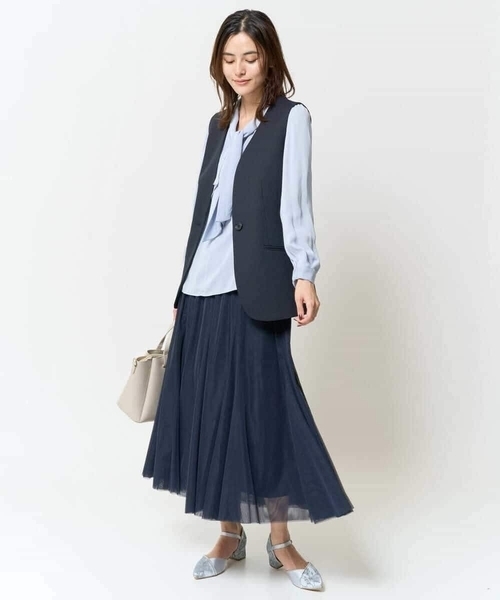 a.v.v(アーヴェヴェ)の「【洗える】ラッフルボウタイブラウス(シャツ/ブラウス・レディース・ダークインディゴブルー/ホワイト・34/38/36/40/42)」の12枚目の写真