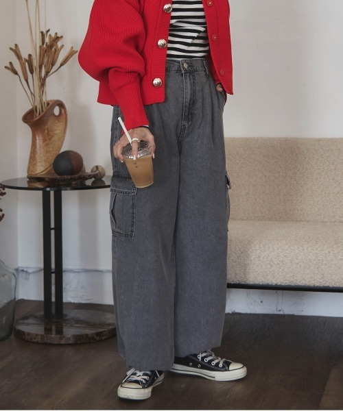 feepur by saya（フェピュールバイサヤ）の「【XSサイズあり】デニムカーゴジョガーパンツ（デニムパンツ・レディース・オフホワイト/ブルー/グレー・MEDIUM/X-SMALL）」の11枚目の写真