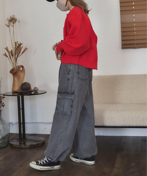 feepur by saya（フェピュールバイサヤ）の「【XSサイズあり】デニムカーゴジョガーパンツ（デニムパンツ・レディース・オフホワイト/ブルー/グレー・MEDIUM/X-SMALL）」の9枚目の写真