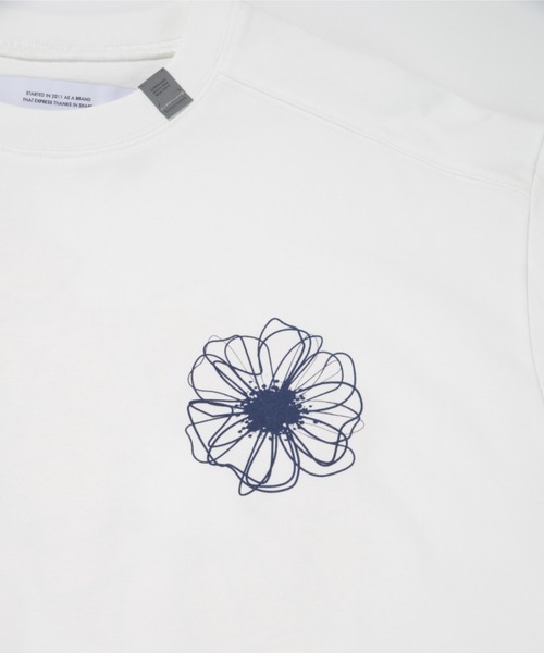 SUPERTHANKS(スーパーサンクス)の「フラワーモチーフデザインバックプリントTシャツ”Bic flower" S/S T-shirt(Tシャツ/カットソー・メンズ・ブラック/ホワイト/カーキ・S/M/L)」の20枚目の写真