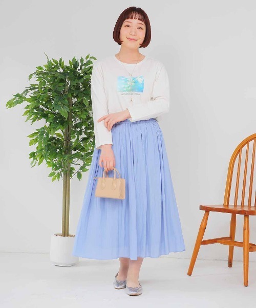 MB mint breeze(エムビーミントブリーズ)の「【L~5L 大きいサイズ】ビンテージサテンタックギャザースカート(スカート・レディース・ネイビー/ブルー・LL/3L/4L/5L/L)」の2枚目の写真
